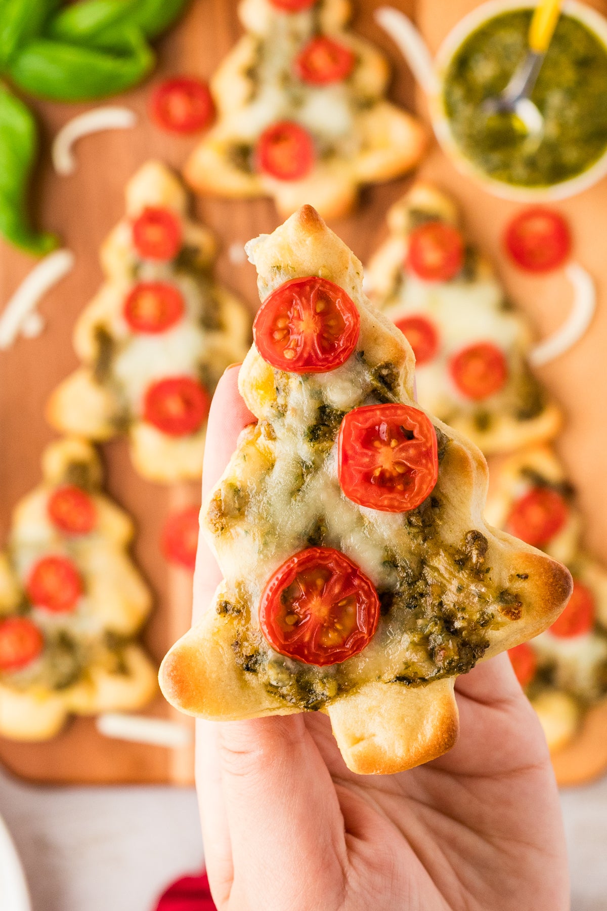 EXCLUSIVE: Mini Christmas Tree Pesto Pizza