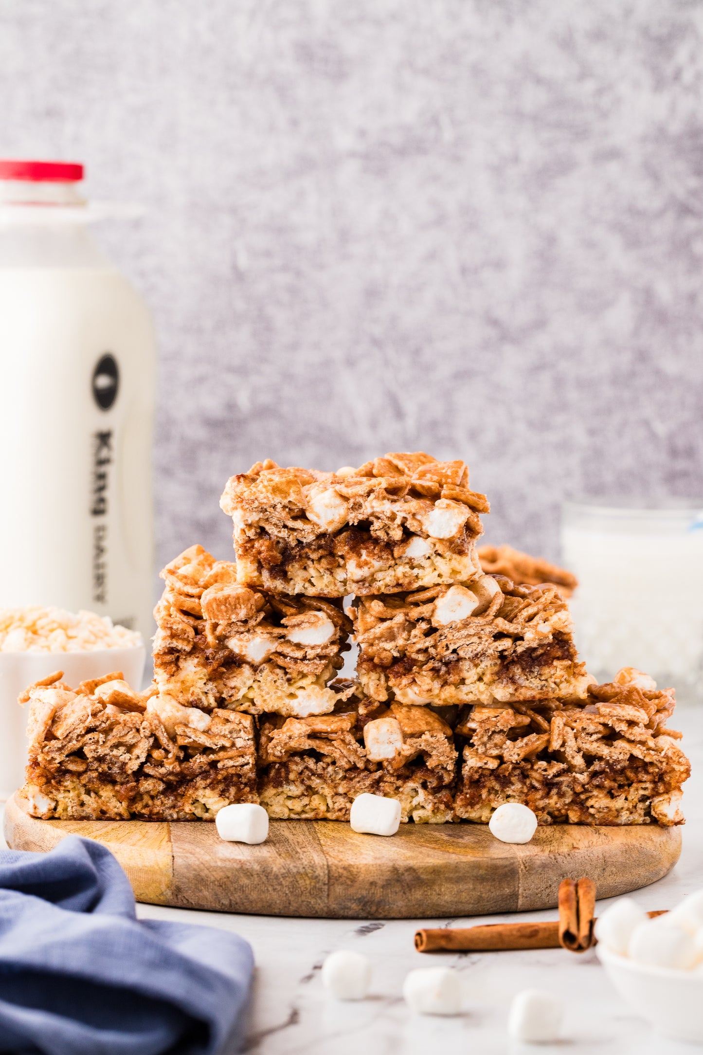 MINI EXCLUSIVE Cinnamon Toast Crunch Homemade Rice Krispie Treats