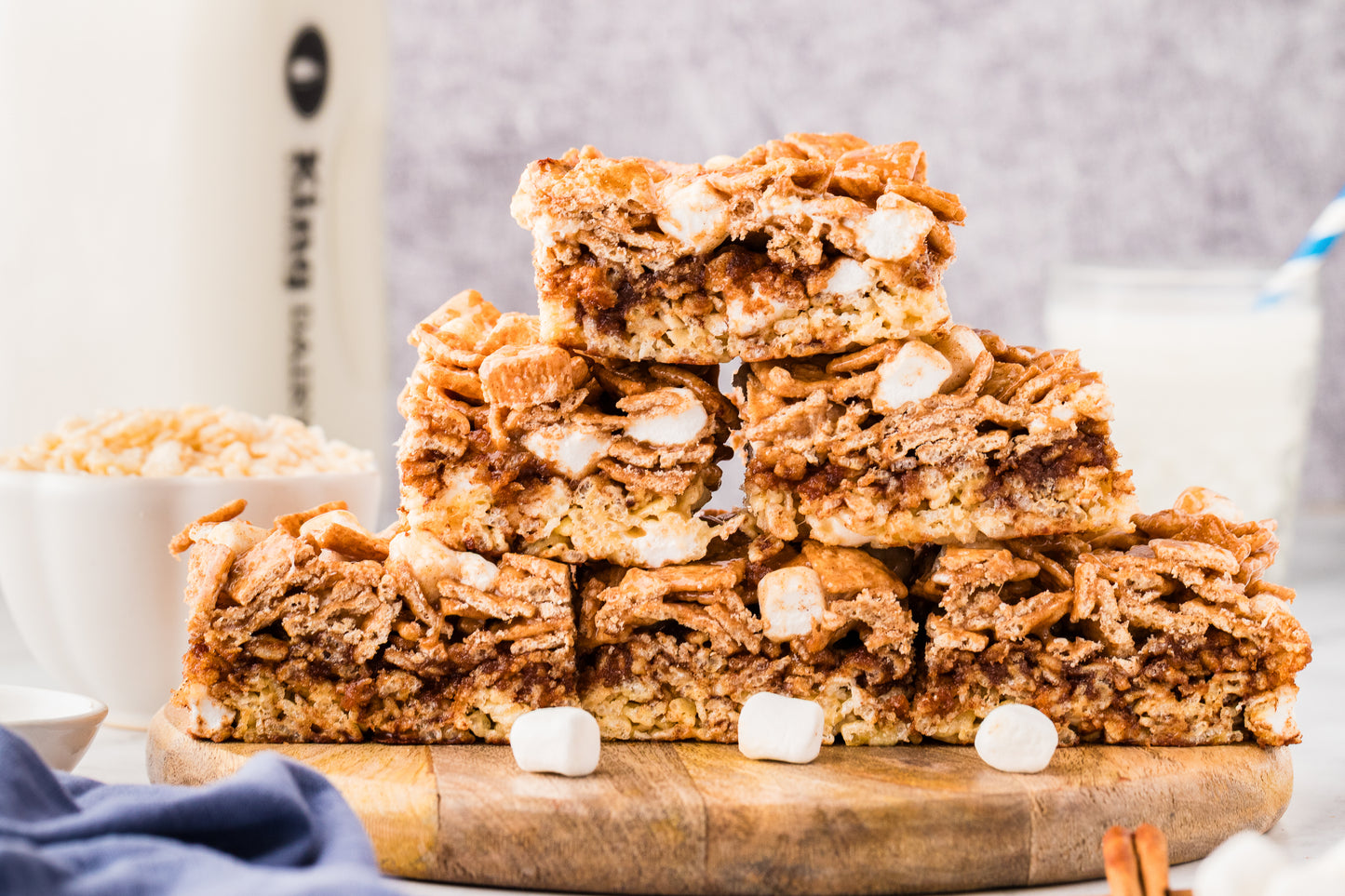 MINI EXCLUSIVE Cinnamon Toast Crunch Homemade Rice Krispie Treats