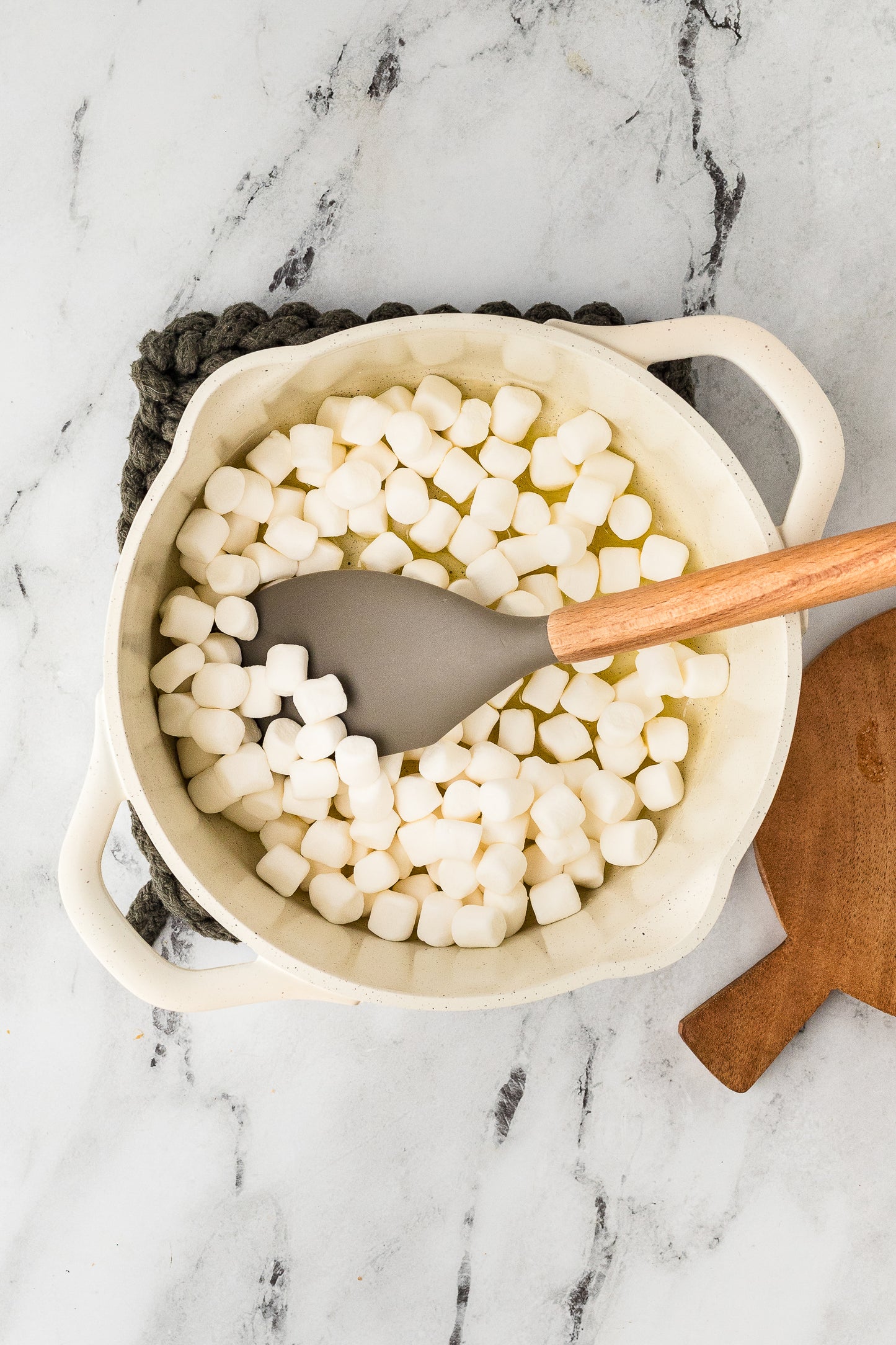 MINI EXCLUSIVE Cinnamon Toast Crunch Homemade Rice Krispie Treats