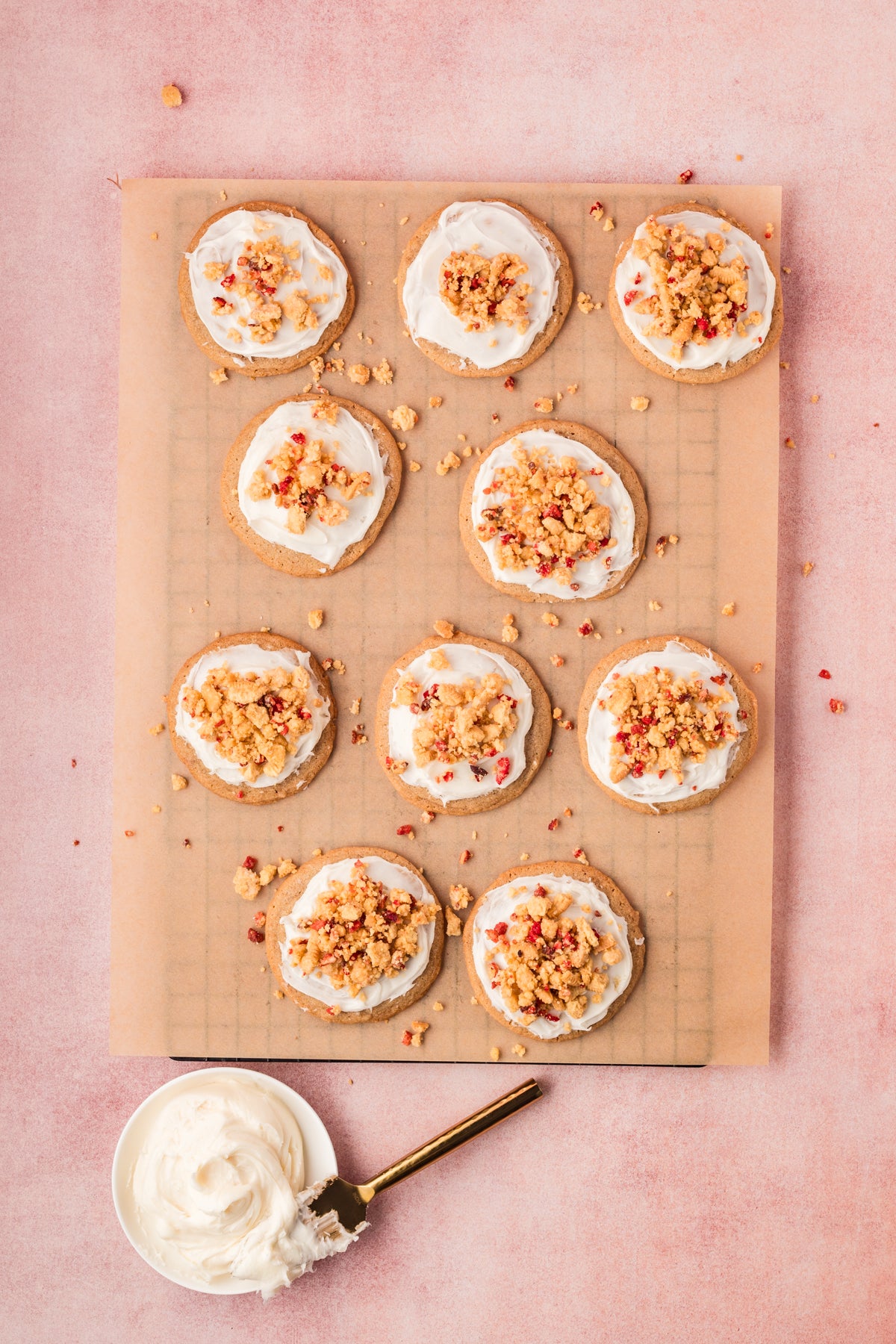 EXCLUSIVE: Strawberry Crunch Cookies