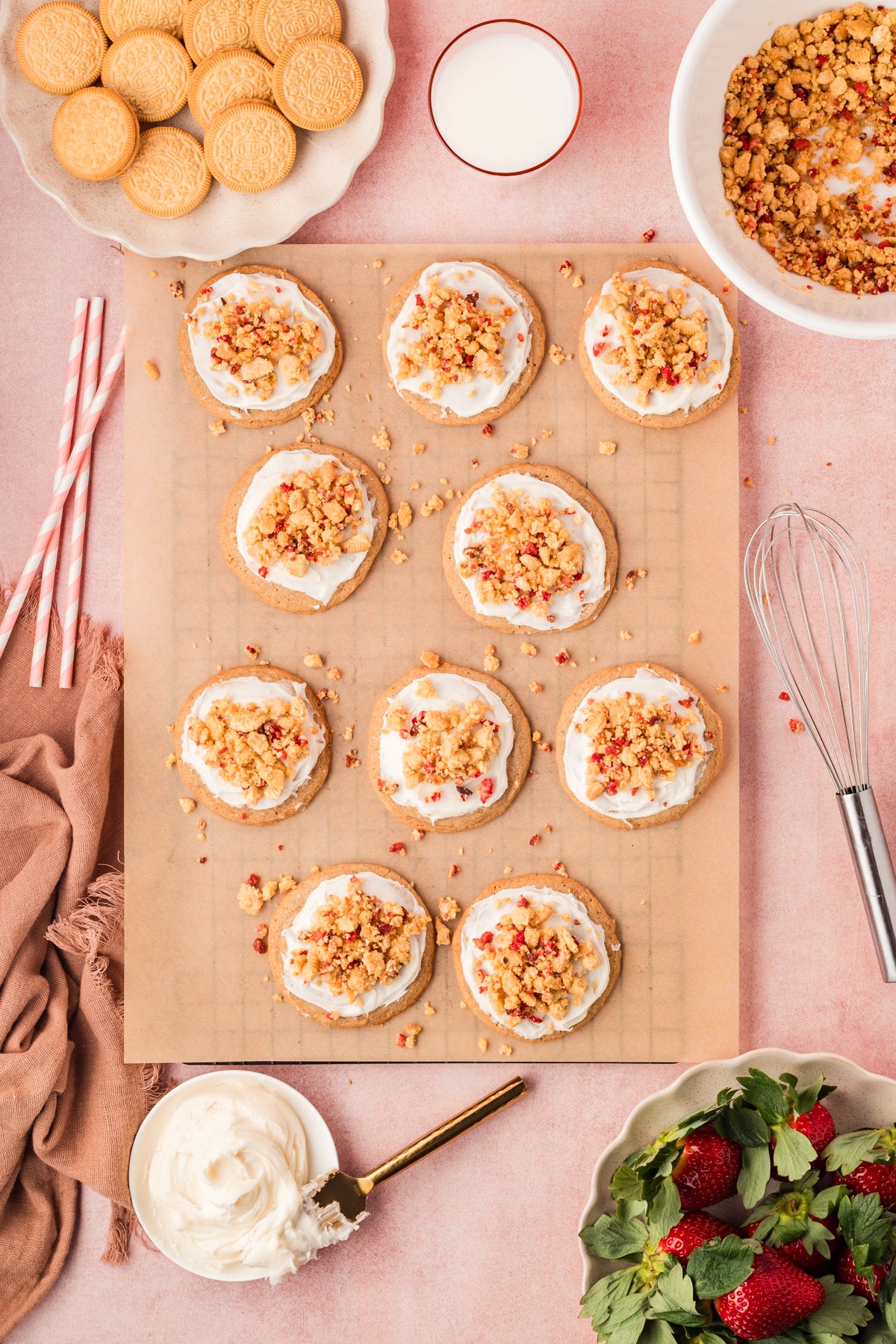 EXCLUSIVE: Strawberry Crunch Cookies