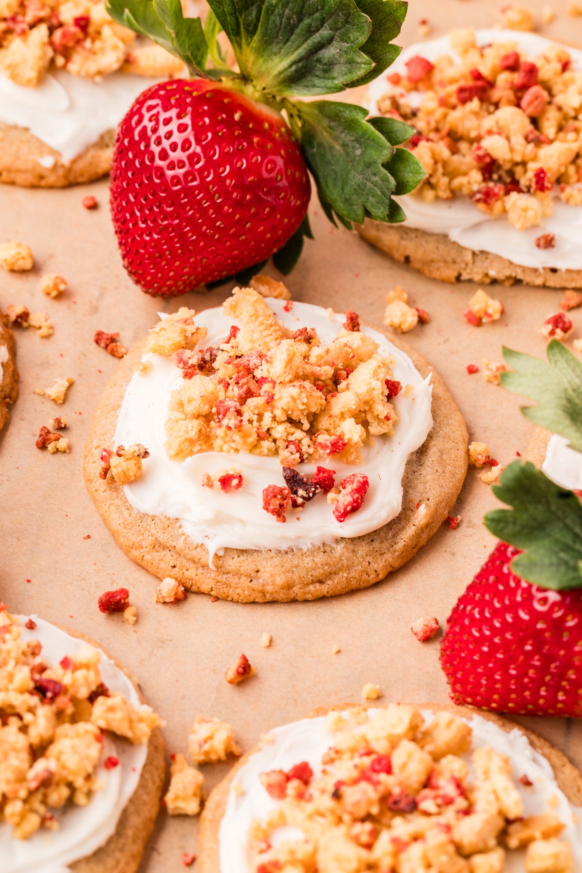 EXCLUSIVE: Strawberry Crunch Cookies