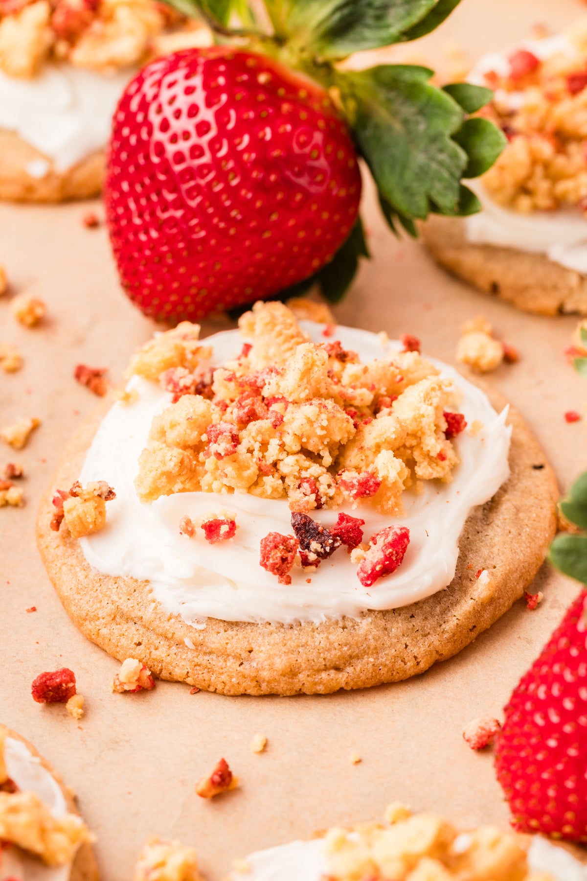 EXCLUSIVE: Strawberry Crunch Cookies