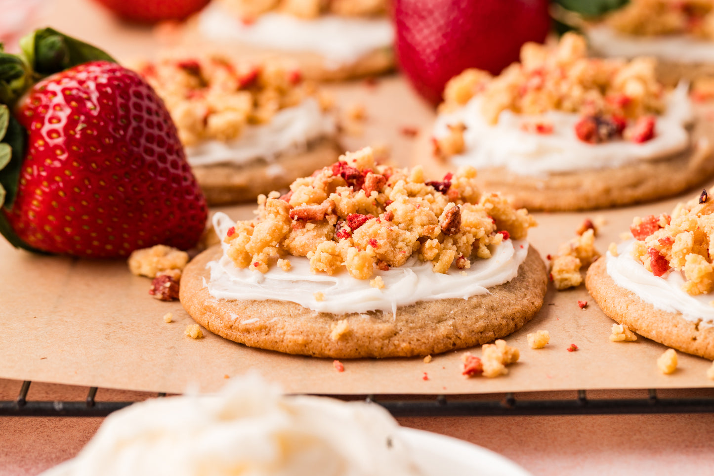 EXCLUSIVE: Strawberry Crunch Cookies