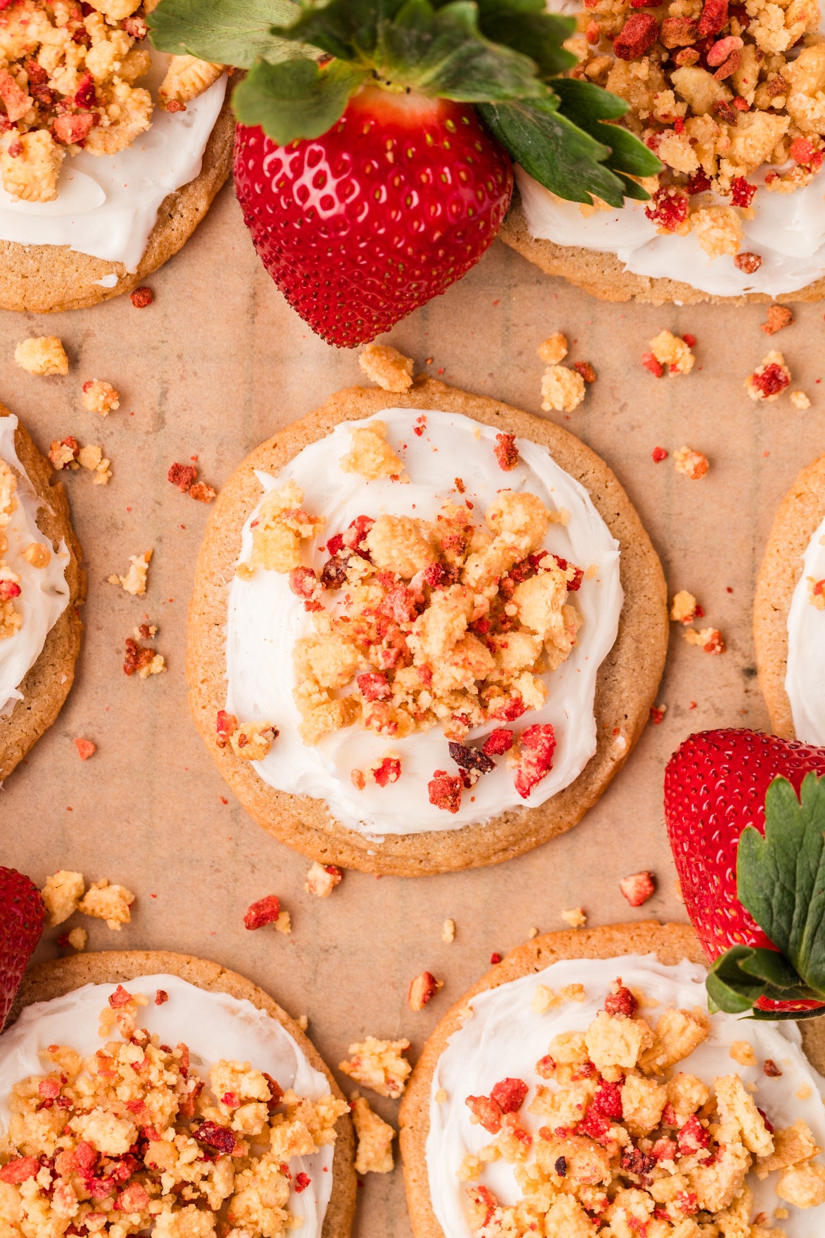 EXCLUSIVE: Strawberry Crunch Cookies