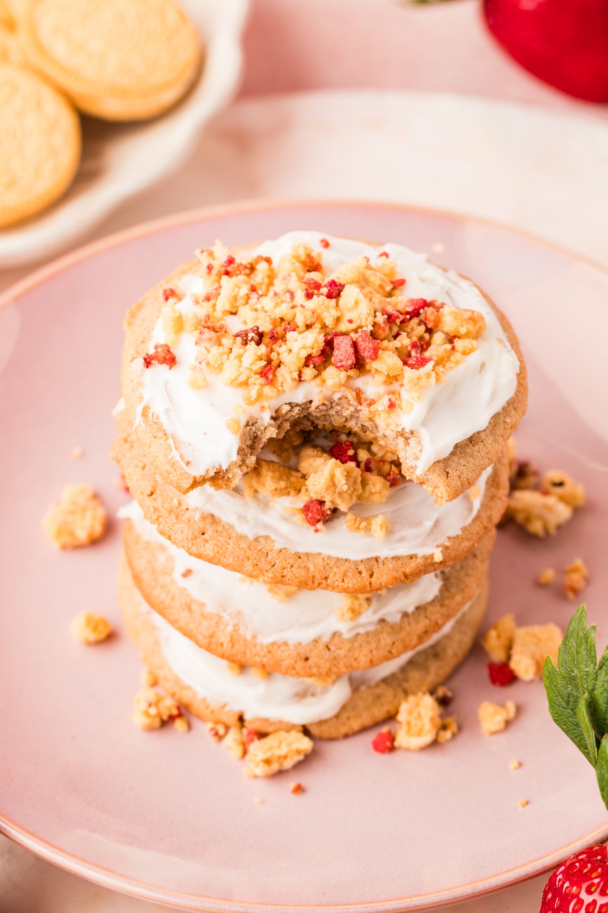 EXCLUSIVE: Strawberry Crunch Cookies