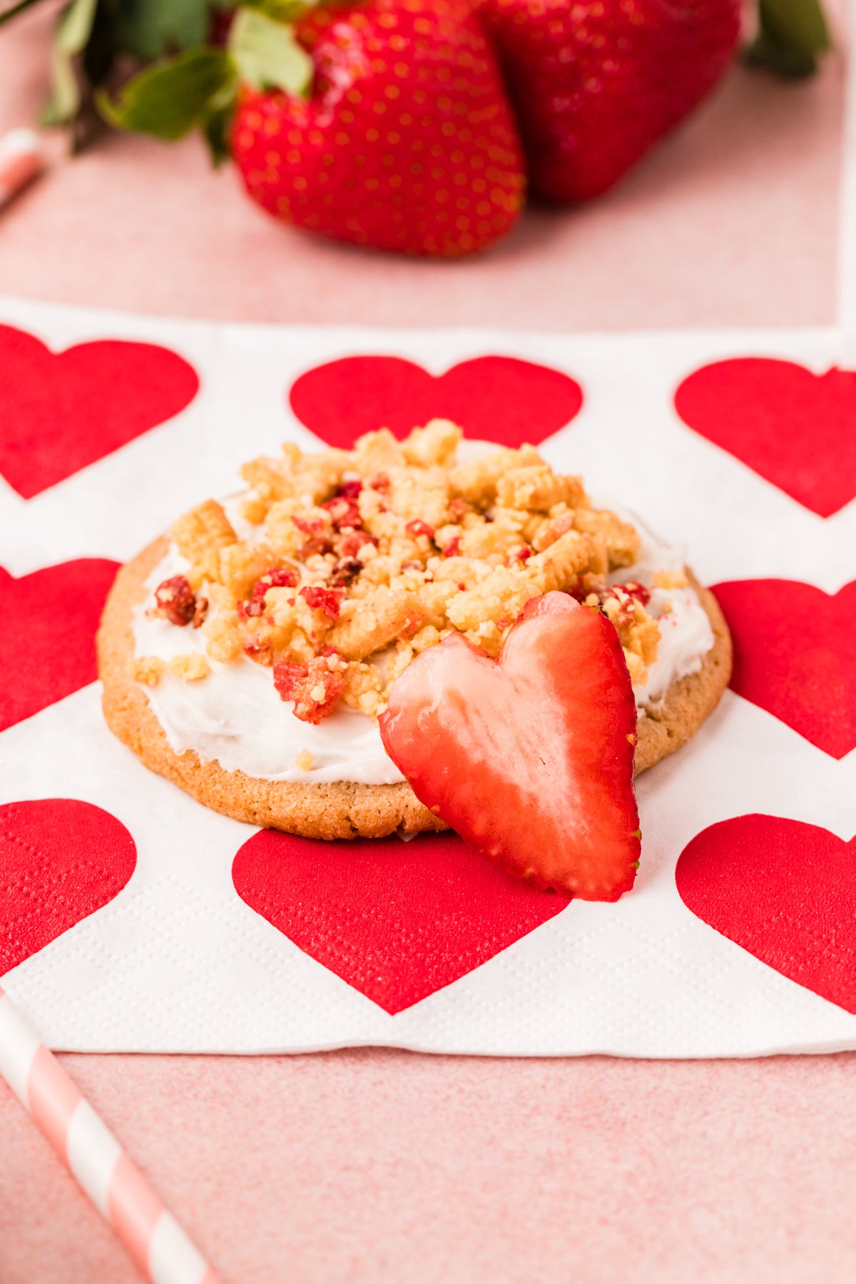 EXCLUSIVE: Strawberry Crunch Cookies