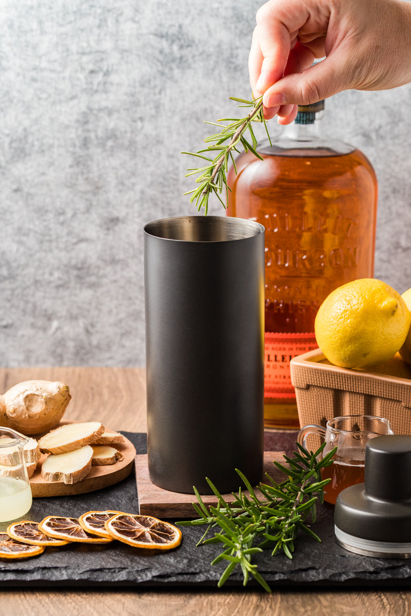 EXCLUSIVE: Winter Gold Rush Cocktail